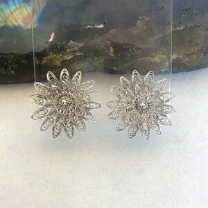 VTG Sterling Silver 925 Filigree Spun Silver Layered Flower Screwback Earrings